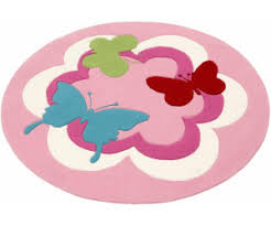Die esprit teppiche der produktlinie circle zeichnen sich durch das innovative, extrem moderne design aus. Jetzt Sparen Esprit Home Butterfly Party 100cm Ab 72 29 Idealo De
