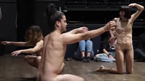 CFNM: Performance naked - ThisVid.com