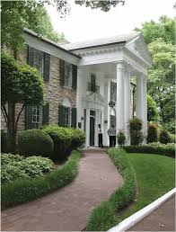 Media in category elvis presley house. Pin By Melissa Marie On Places I Love Graceland Graceland Mansion Graceland Memphis