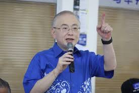 Mca president, mp for ayer hitam | twuko. E Hailing Passengers Must Have Approval To Cross Borders Wee Malaysia The Vibes