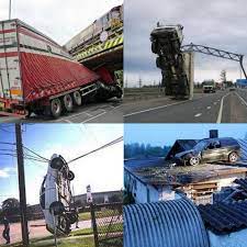 حوادث غريبـة و مضحكة نعرض عليكم بعضا من الصور و المقتطفات لحوادث سيارات و شاحنات وطائرات و قوارب أيضـا بطريقة مضحكة و غريبة لدرجة أن بعضا منها لا يمكن فهم ك