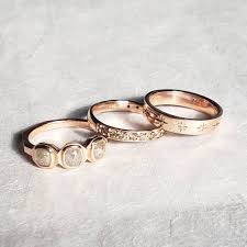 The Wedding Band S Circular Form With No Beginning And No End Symbolizes Eternal Union And Endless Love A Promise That Ca Wedding Bands Fine Jewelry Jewelry