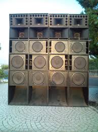 Pin By Jason Zulu Hussein Murphy On Sound System Subwoofer Box Design Sound System Speaker Design