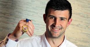 Kirk Hamblin's Instagram, Twitter & Facebook