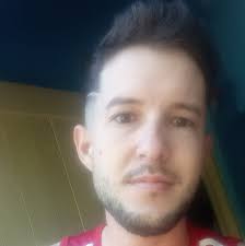 Buenas tardes me podrían decir de que aves son?