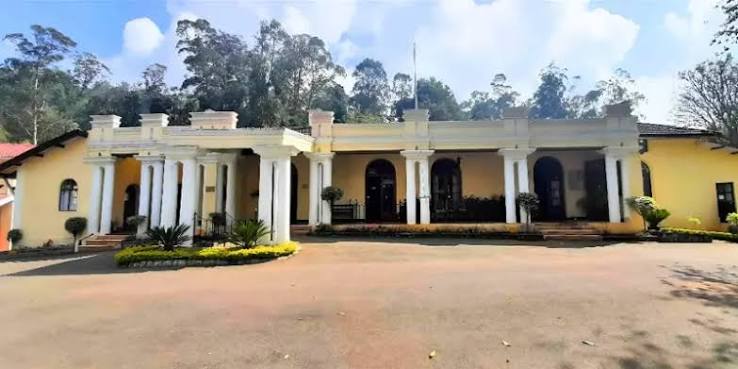 Hebron School