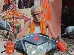 Kanwar Yatra 2026 | Parshuram Sharma Reaches Muzaffarnagar With Oxygen