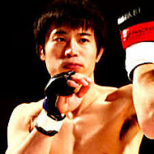 Takuya Eizumi defeats Toshio Mitani via 2 Round Decision - Toshio-Mitani-hs