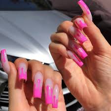 If you're reading this, the chances that you saw kylie jenner's selfie from yesterday and immediately asked, where do i buy kylie jenner's king kylie swimsuit? are very high. Kylie Jenner S Paint Drip Nail Art Reignites A Trend See Her Manicure Allure