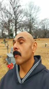 ISSAC HAYES HEADSTONE....., #vinceromo #issachayes #tennessee #travel  #blessed #viralreels #viral #cemetary #instareels #instashare