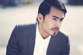 Sao Việt ra đi khi mái tóc còn xanh