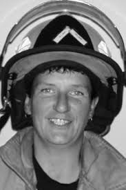 Firefighters Salute Page A17 Island Homes Page A24