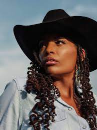 Ladies With Lassos Meet The All Black All Female Rodeo Team Black Cowgirl Black Cowboys Womens Hairstyles