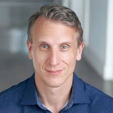 Corporate Event Comedians: Laugh Your Way to Team Building