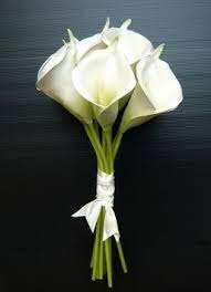 Pin By Jeanne Sheridan On Fleurs Lily Bridal Bouquet Calla Lily Bridal Bouquet Calla Lily Bridal