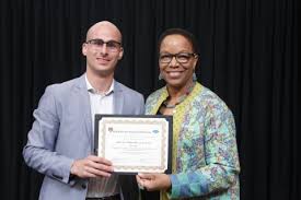 Mejores tableros de malka drachman. Nicholas Drachman Receives Ruth And William Silen M D Award Brown Initiative To Maximize Student Development Brown University