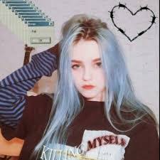 Edward Maxim's Instagram, Twitter & Facebook