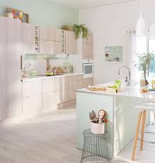 Découvrez toutes nos plinthes pour meubles de cuisine. Plinthe De Cuisine Nordik Effet Frene 15 Cm X 2 4 M Ep 13 Mm Delinia Id Leroy Merlin