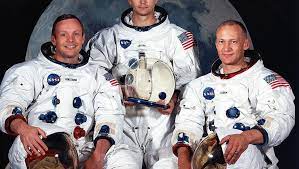 He died on august 25, 2012 in cincinnati. Neil Armstrong Wird 80 Ein Kleiner Schritt Fur Einen Menschen Manager Magazin
