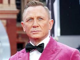Daniel Craig given the same New Year's honour James Bond received in 007  films