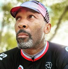 I got a Bobby James Cap for every occasion. Handcrafted in B'klyn.  www.frumz.com #cyclinglife #cyclingcap #design #selfie