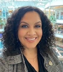 Shanta Roberson's Instagram, Twitter & Facebook