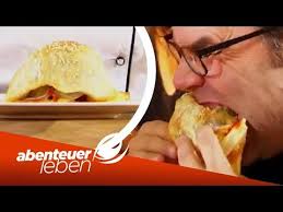 Schmaus Oder Graus Hoffmann Experimentiert Mit Cheeseburger Calzone Abenteuer Leben Kabel Eins Youtube In 2020 Lebensmittel Essen Cheeseburger Abenteuer Leben