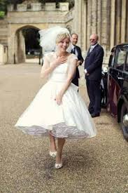 Love To See The Petticoat Under Short Wedding Dresses Tea Length Wedding Dress Tea Length Wedding Dress Vintage Wedding Veil Vintage