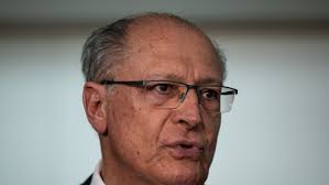 Juíza da infância defende votação de projeto sobre adultização: 'Não há o  que se falar em censura'