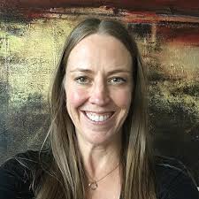 Andrea Hollenbeck's Instagram, Twitter & Facebook