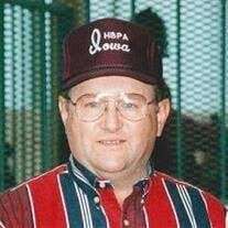 Dennis Luft's Instagram, Twitter & Facebook