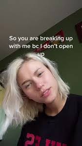 Chloe Bowman's Instagram, Twitter & Facebook