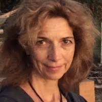 Elizabeth Carnes's Instagram, Twitter & Facebook