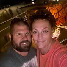 Anyone know of jobs hiring $35 an hour or more or side work in Corinth, KY  area for a skilled helicopter mechanic?