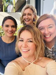 When you no longer have colleagues, choose your own!