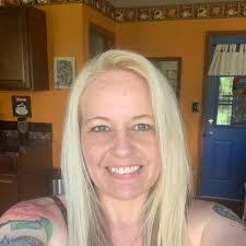 Tammy Lilly's Instagram, Twitter & Facebook