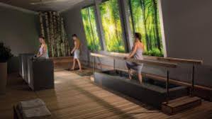 The holiday inn bern westside offers 144 modern rooms, professional meeting infrastructure and … located just eight minutes away from bern's main train station, the holiday inn bern westside welcomes its guests to a shopping and entertainment center featuring numerous stores, restaurants. Holiday Inn Bern Westside An Ihg Hotel Bern Aktualisierte Preise Fur 2021