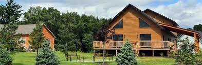 High cliff state park is home to wisconsin's largest lake, lake winnebago, as well as the niagara escarpment—limestone cliffs that begin here and extend to niagara falls. 5 Bed Vacation Rentals Near Wisconsin Dells Spring Brook Lodging Vacation Homes