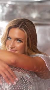 What happens when you put a plastic bag over your camera lens? 🤔,  ✨💫MAGIC💫✨, Scarlett knocked it out of the park with her shoot! I can’t  wait to share more!, ., ., ., ., ., ., @scarlett.reese30 ...