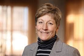 Melissa Frederick's Instagram, Twitter & Facebook