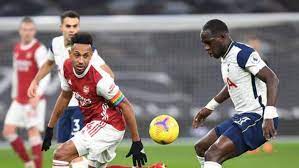 38' alexis sánchez (arsenal) is shown the yellow card for a bad foul. Statistical Analysis Of Arsenal Vs Tottenham Rivalry Newsbytes