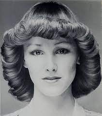 Straight hair's sleek appeal is pretty convenient if you've been way too busy maintaining a hairstyle in the 1970s, iconic figure skater dorothy hamill not only set the standards in figure skating, but her. Image Result For Vintage Britain Hairstyles 1970s Short Hair Women Bunches 1970s Hairstyles 70s Hair Vintage Hairstyles