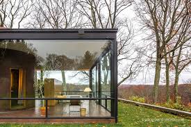 Recinto con todo el equipamiento necesario para celebrar eventos de tamaño medio. Glass House Philip Johnson Simon Garcia Arqfoto