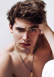 Marco Belloti Dark Haired Men Haircuts For Men Cool Haircuts