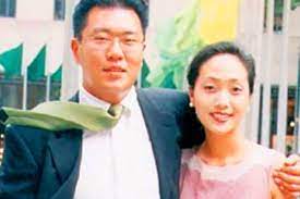 정의선 회장이 올해를 전기차 혁신 원년으로 삼겠다고 공언하며 야심차게 내놓은 현대차의 신형 전기차 '아이오닉5' 신차에서 잇따라 냉각수 부족에 따른 화재사고 위험 징후가 감지돼 운전자의 불안이 고조되고 있다. í•˜ë‚˜ê°™ì´ ë°˜ëŒ€í–ˆë˜ ê²°í˜¼í•œ ìž¬ë²Œ 3ì„¸ì˜ í˜„ìž¬ ëª¨ìŠµ ë„¤ì´ë²„ í¬ìŠ¤íŠ¸