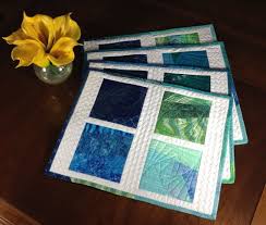 Modern Blue Aqua Placemats Set Of 4 Seafoam Blue Quilted Placemats Modern Table Linens Quiltsy Handmade Tab Modern Table Linens Placemats Place Mats Quilted