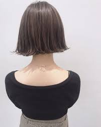 室 奈央子さんはinstagramを利用しています ハイライトとローライト シンプルなスタイリングでもオシャレに見えるように shima bob hair ボブ ロブ 切りっぱなしボブ パーマ ウェーブ ヘアー ヘアスタイル カラー ショートのヘアスタイル