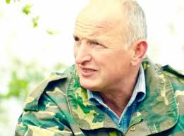 Prizren: Theri me thikë taksistin dhe i mori para, një muaj paraburgim për  të pandehurin