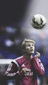 Wallpapertag provides the best wallpaper collections and cozy user community. F Edits Martin Odegaard Iphone Wallpaper