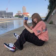 nagomiさんはinstagramを利用しています ポカリスエット上から見るか 下から見るか の写真らしい なこなこカップル 写真 オシャレ 女の子